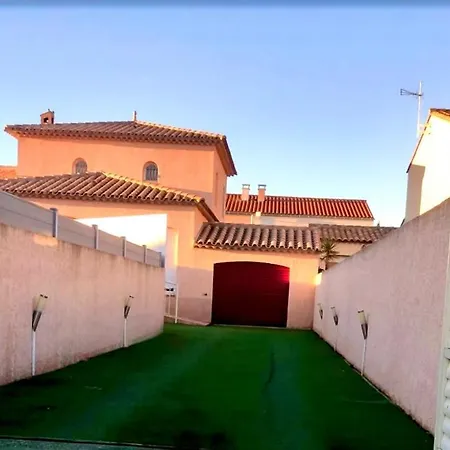 Maison Avec Piscine Bas Elne 8 Couchages 빌라 *